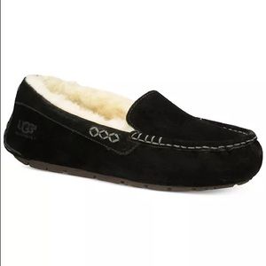 Women’s UGG Moccassin Slippers